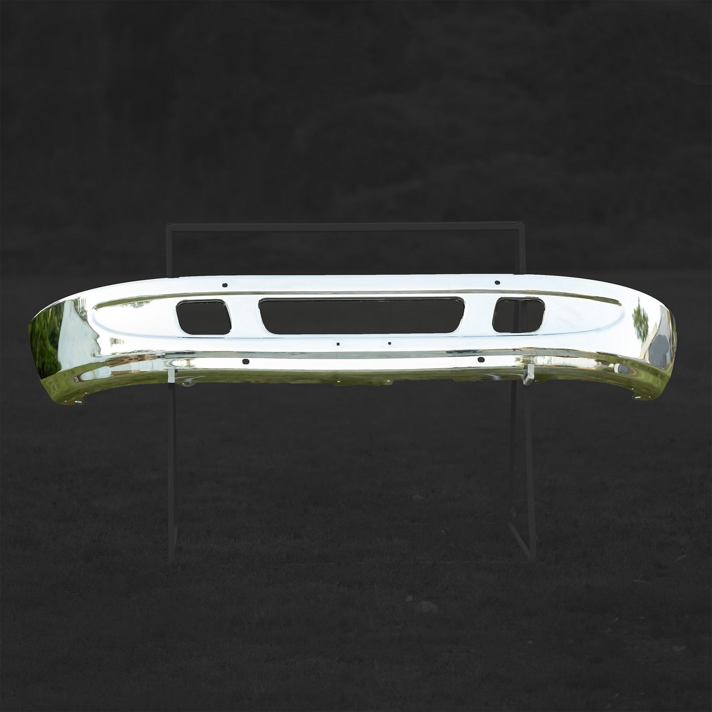 International 8600 Bumper 